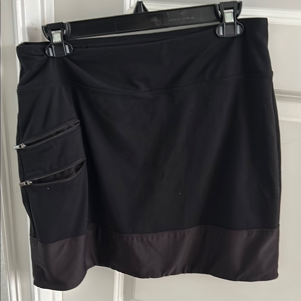 Athleta Black Golf Skirt/skort with Functional Zippers